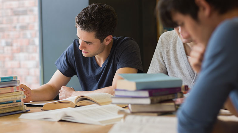 Beca de Excelencia Académica con declaración jurada de ingresos